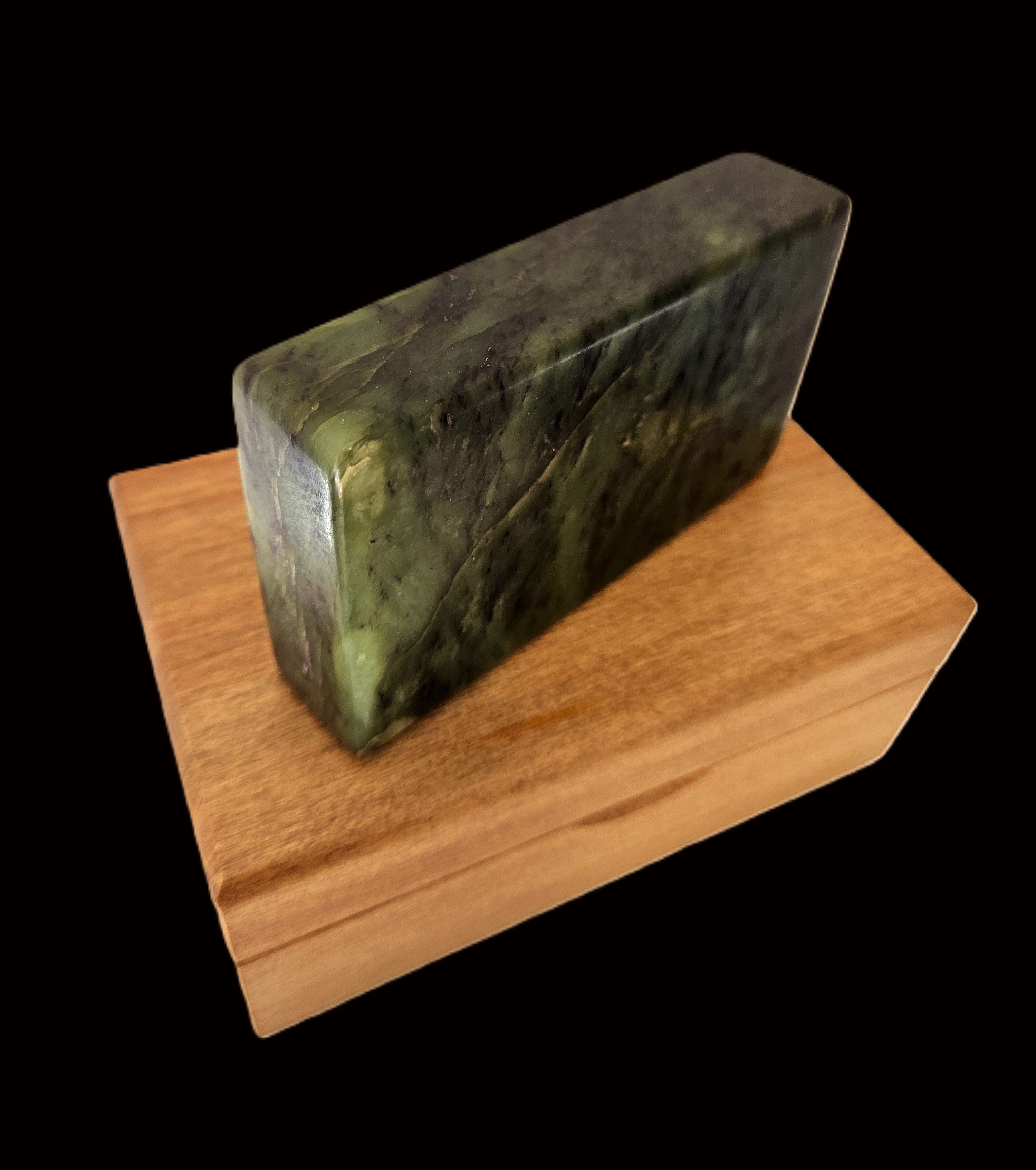 Jade tablet in rimu presentation box (IN0005)