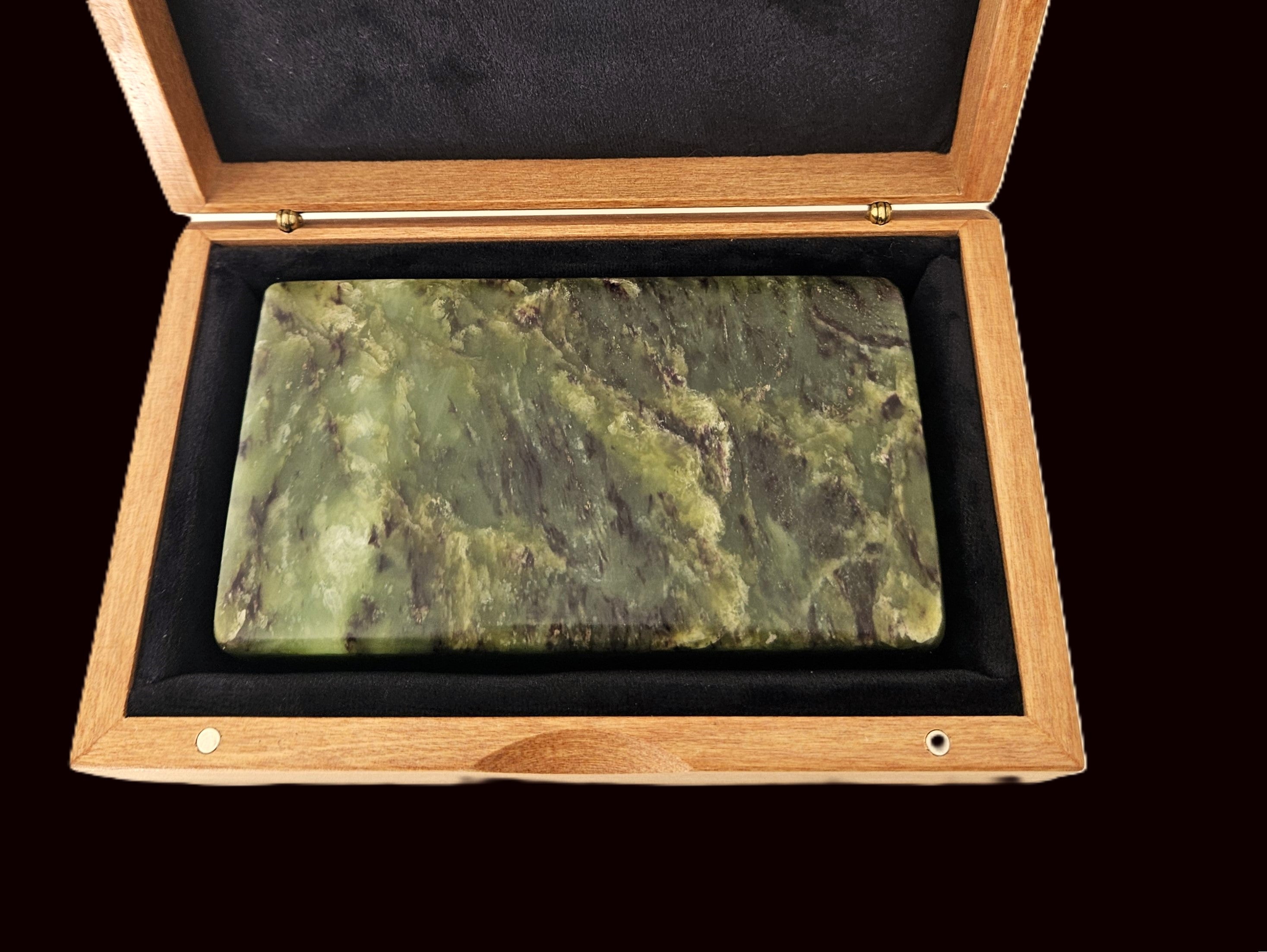 Jade tablet in rimu presentation box (IN0005)