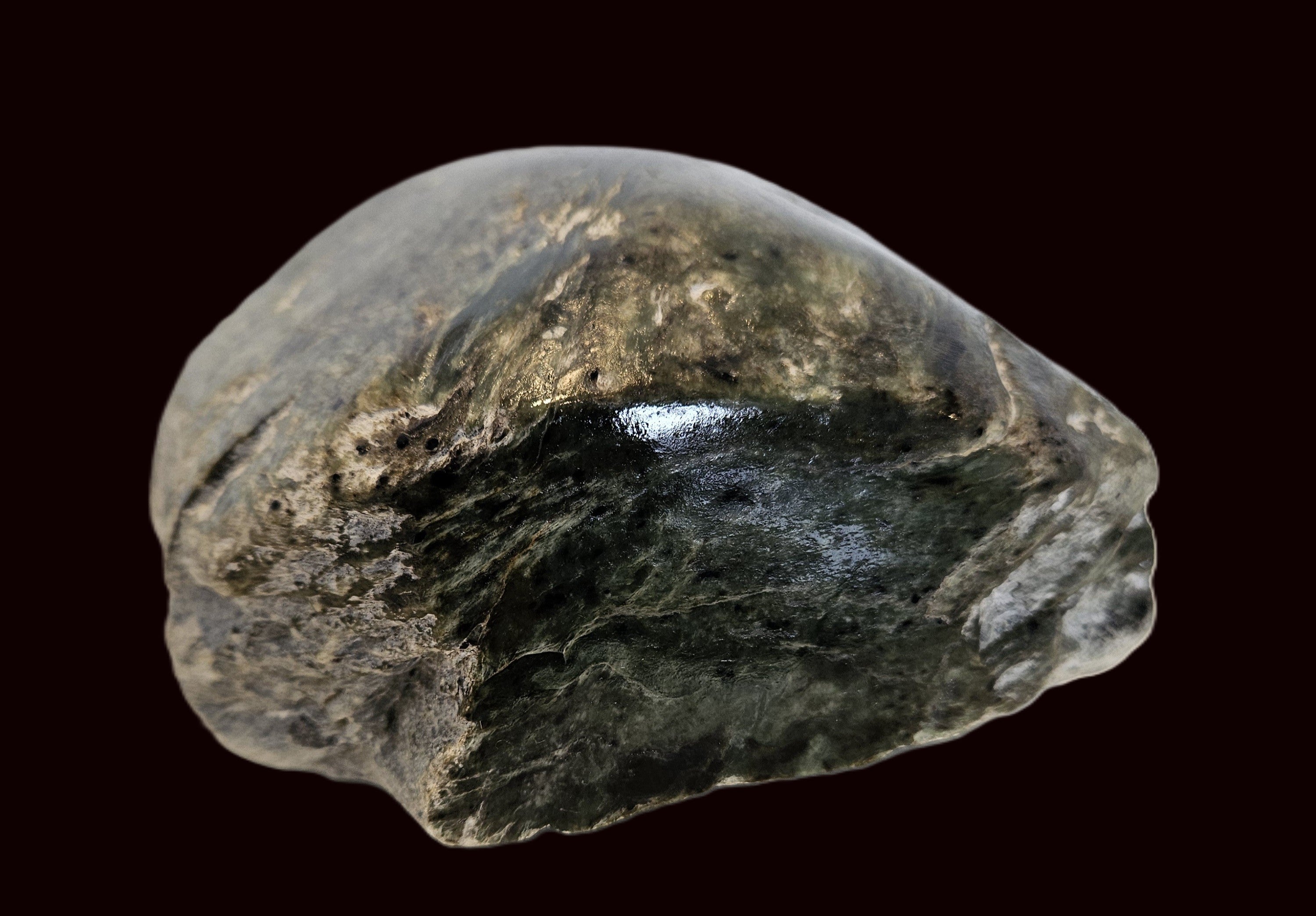 Kawakawa jade carvers stone, third view